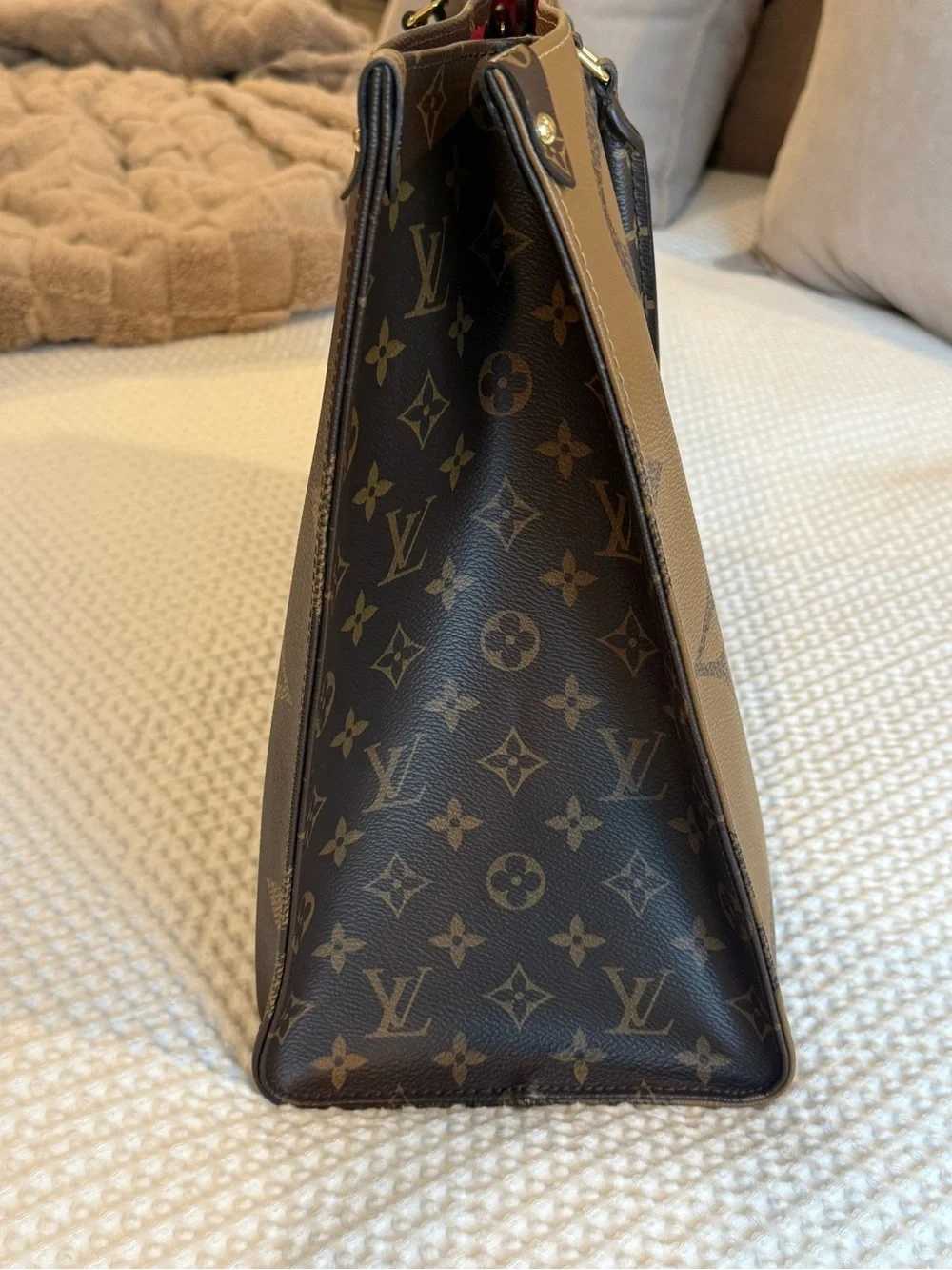 LOUIS VUITTON ONTHEGO GM – REVERSE MONOGRAM – PRISTINE